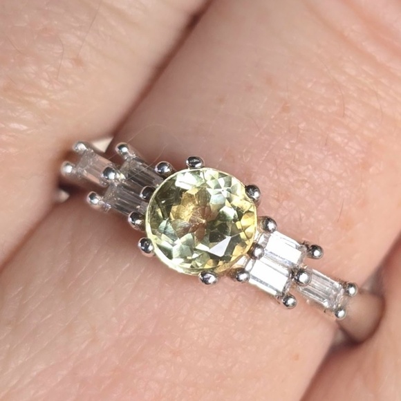 Vintage Genuine Lemon Quartz and CZ Ring in Sterling Silver- US Size 8 1/2 - Picture 1 of 9